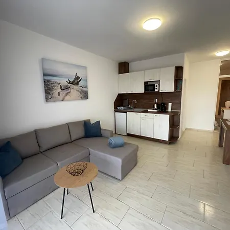 студио Endless *